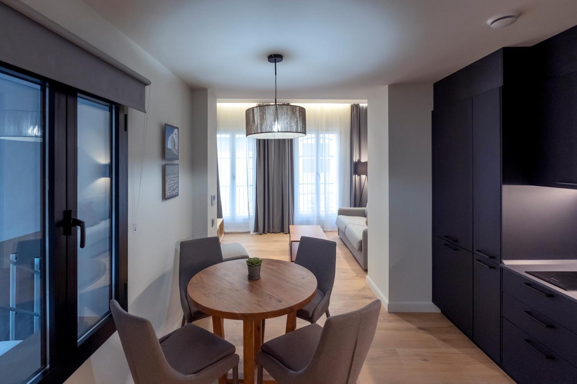 Villar Suites By Cadiz4Rentals Esterno foto
